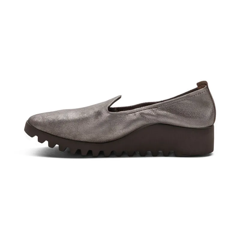 AETREX LIZ ARCH SUPPORT SLIP ON WOMEN'S