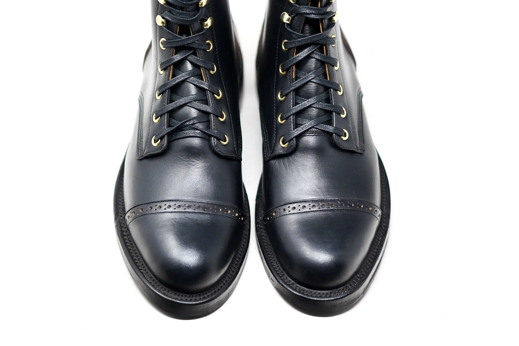 DB HUNTER CAP TOE FULL BLACK CXL