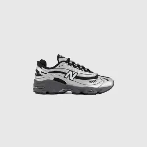 New Balance M1000 - Silver Metallic / Black
