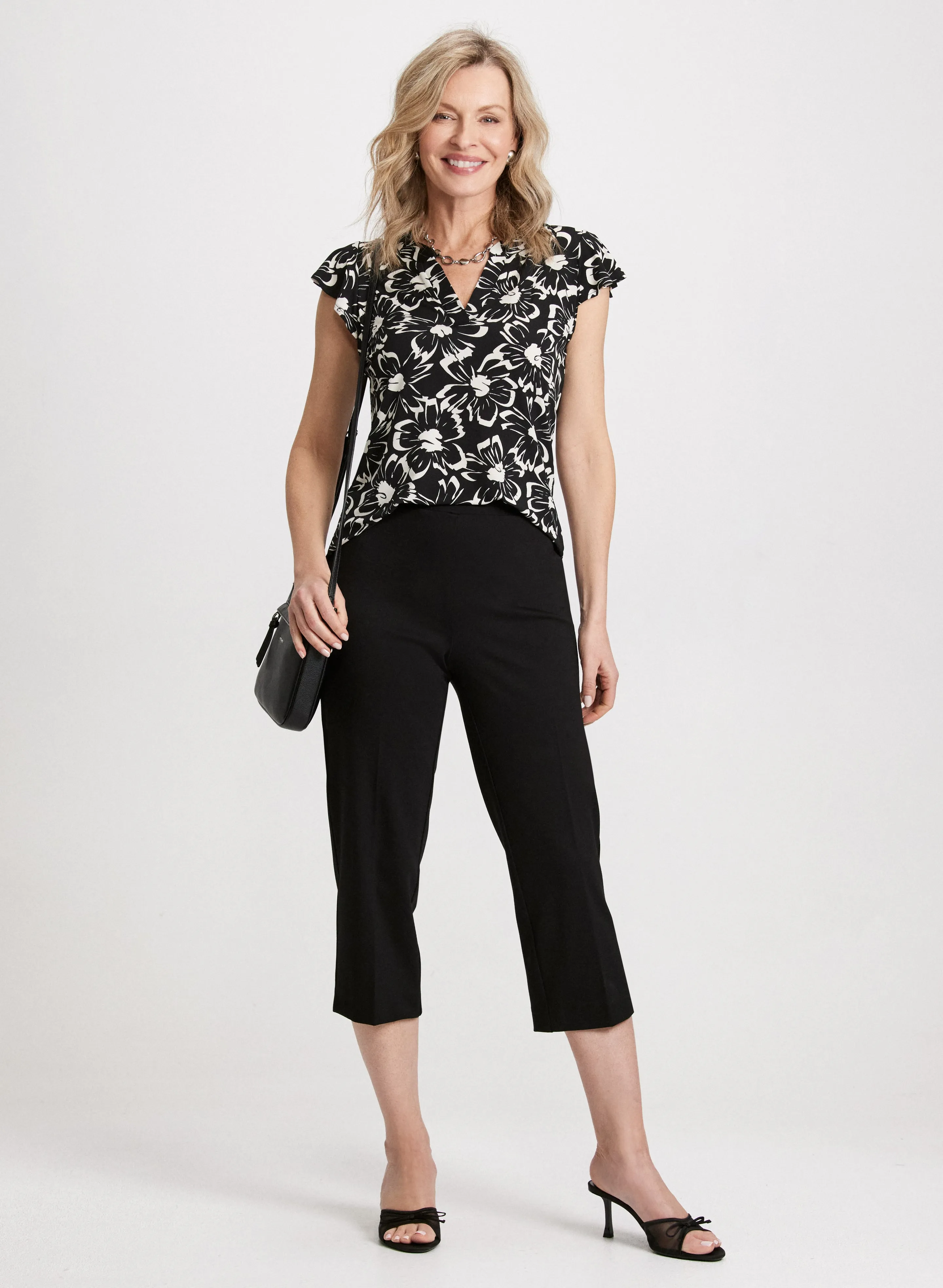 Slit Detail Straight-Leg Capris